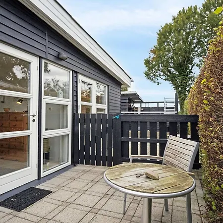 Feriehus Yngvy - 500m From The Sea By Interhome *
